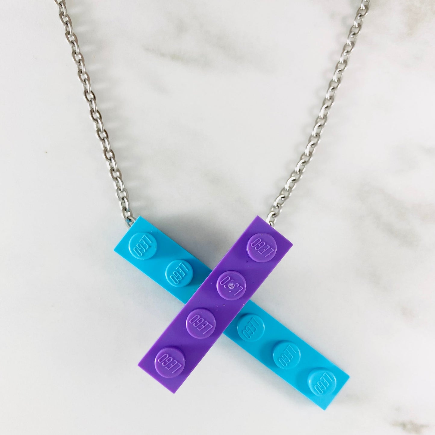 Tu Snaps necklace made from Lego pieces