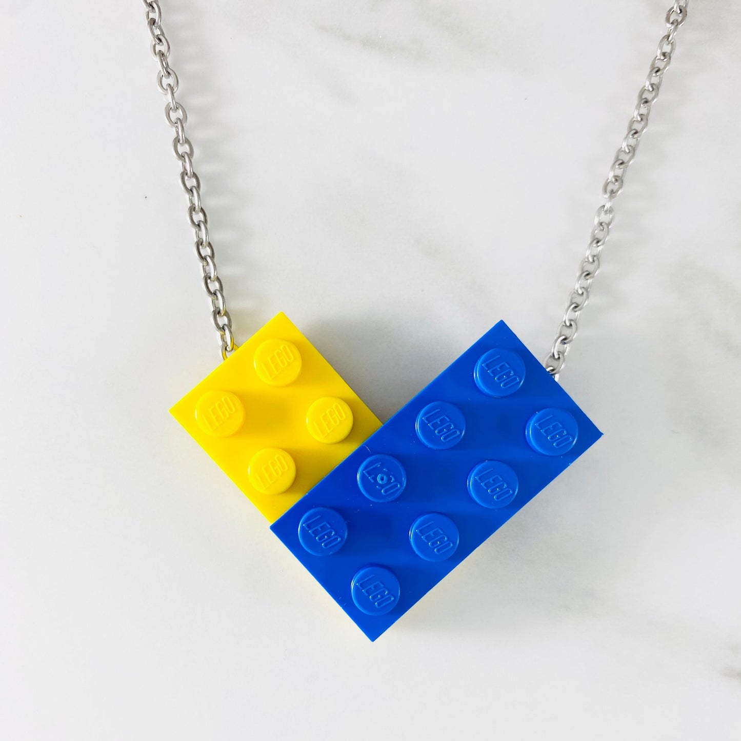 Tu Snaps necklace made from Lego pieces
