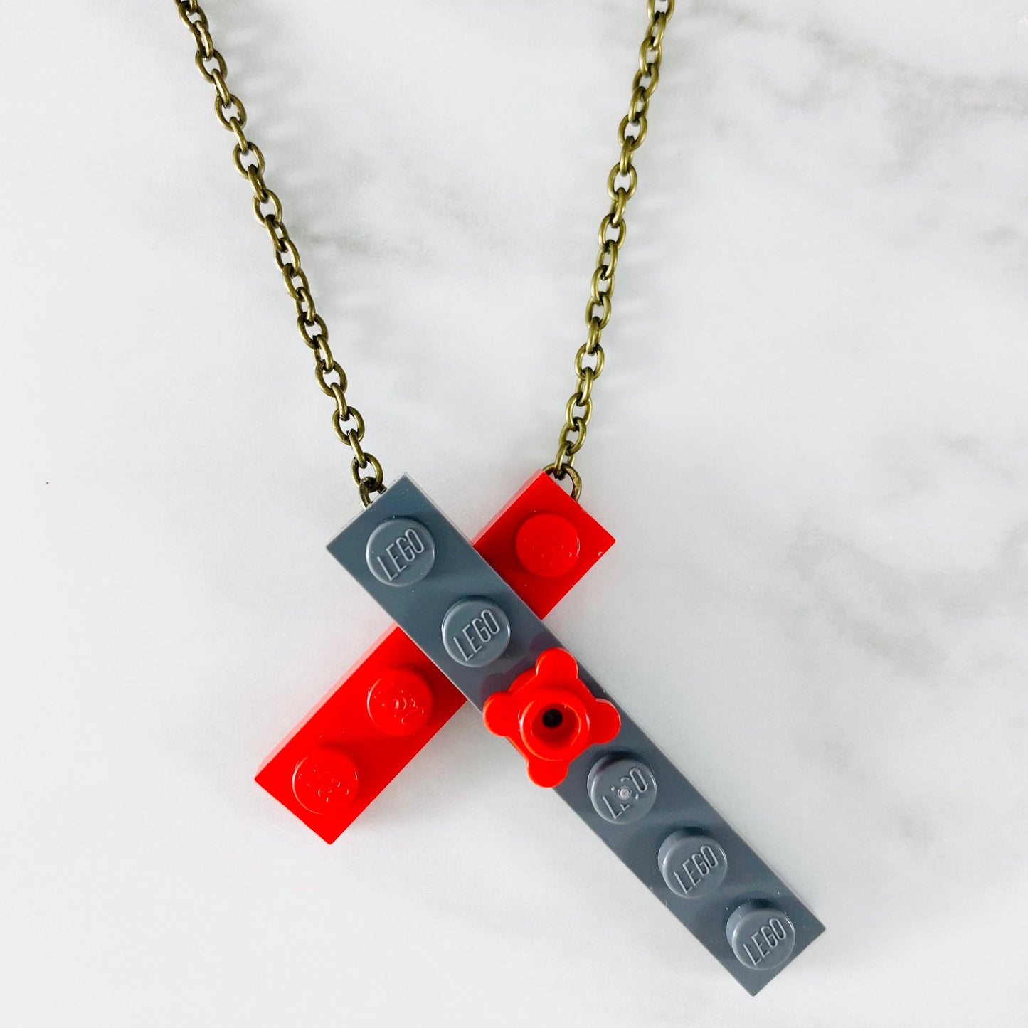 Tu Snaps necklace made from Lego pieces